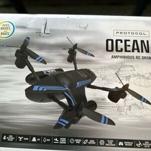 Ocean Amphibious RC Drone - Black and Blue